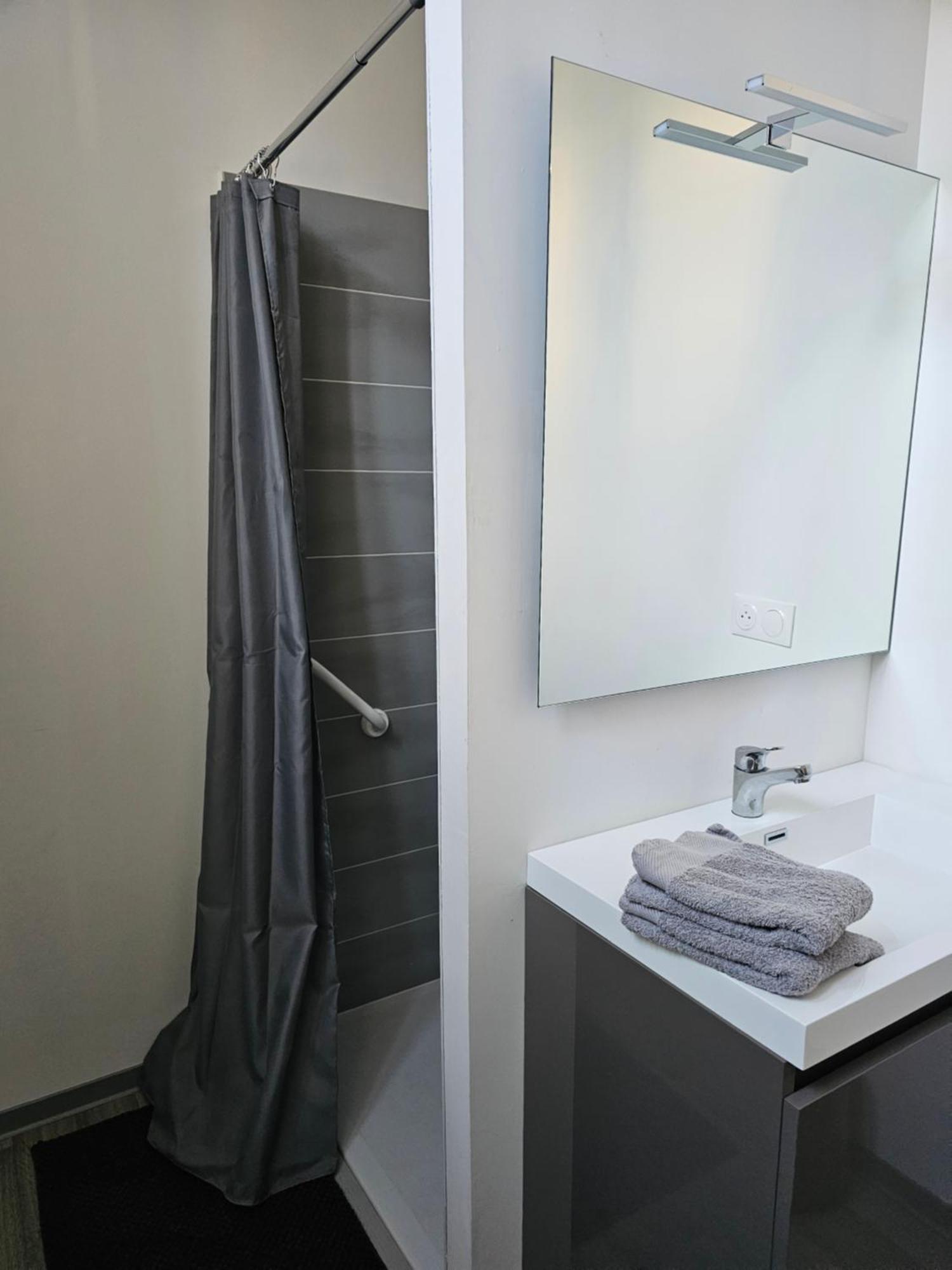 Logement Centre Ville Maurs المظهر الخارجي الصورة